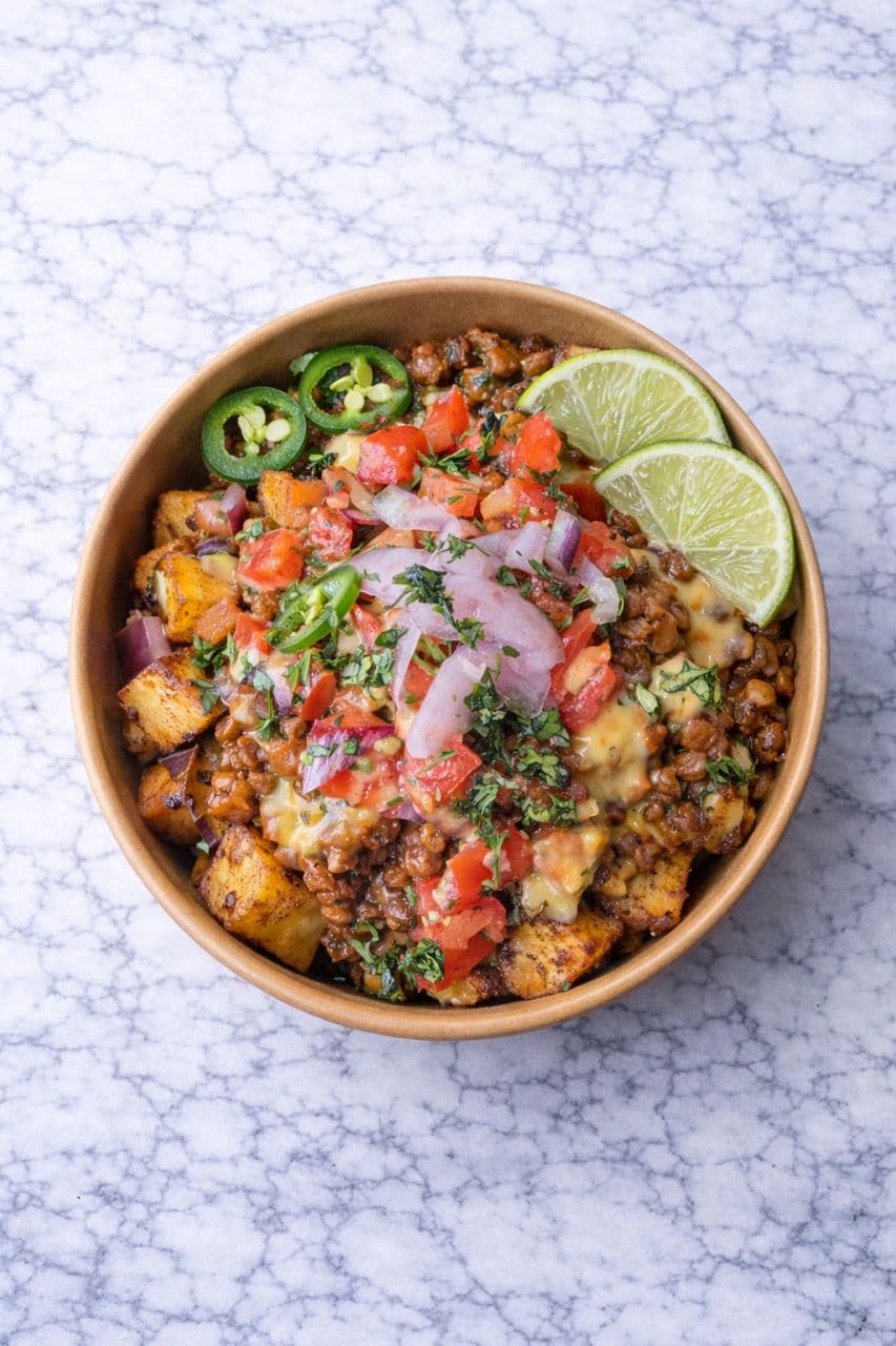 Bowl de lentilles & Pommes de terre Croustillantes Veggie